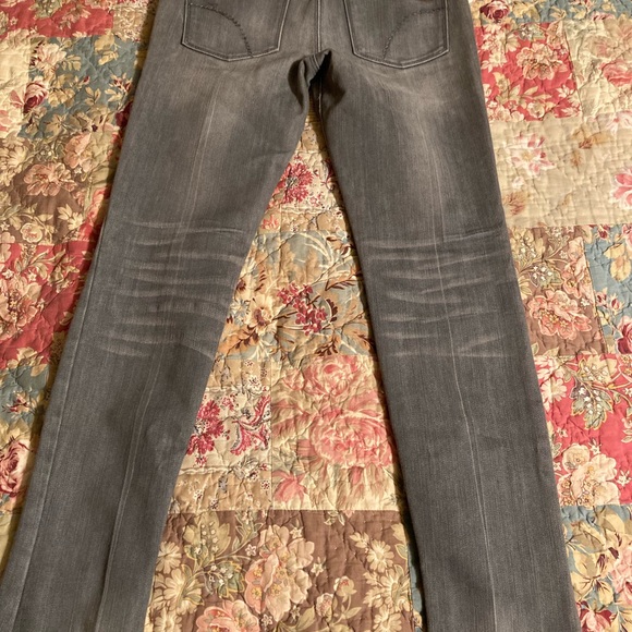 Young Men’s Joe’s Skinny Jeans size 26x28 - Picture 3 of 3